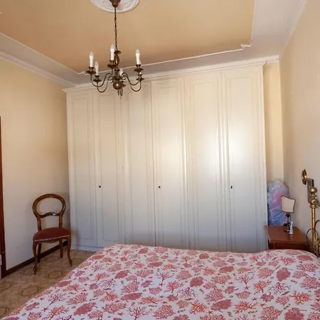 Apartment Pt